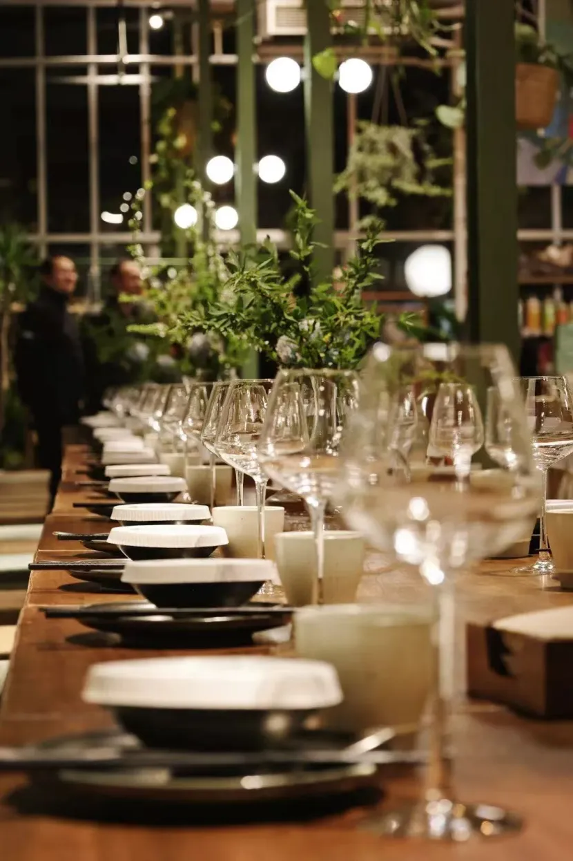 कंपनी की भ्रमण-अद्यतन संस्करण 3931